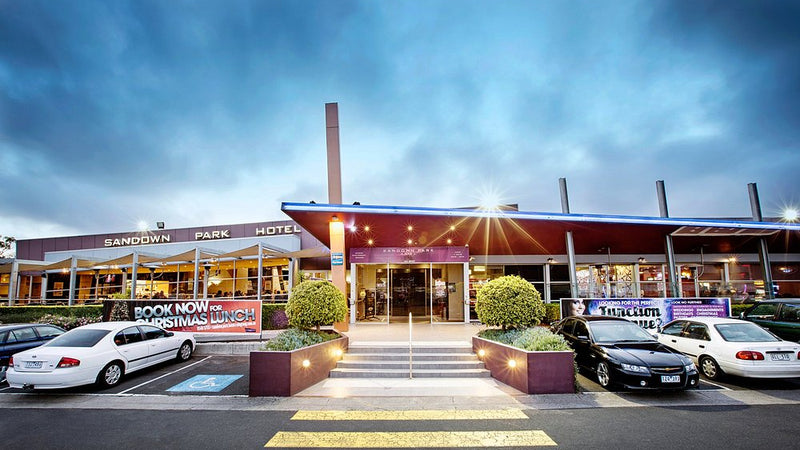 Nightcap at Sandown Park Hotel