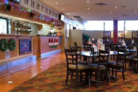 Nightcap at Balaclava Hotel