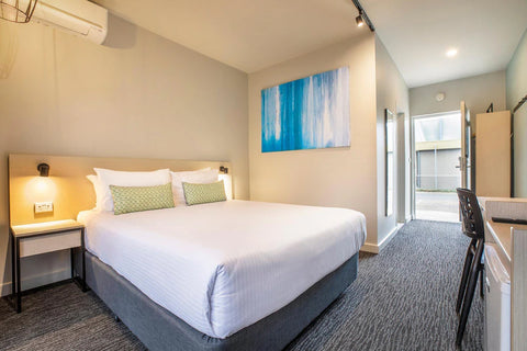 Nightcap at Excelsior Hotel