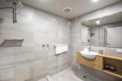 Nightcap at Excelsior Hotel