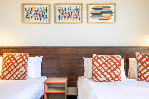 Nightcap at Glengala Hotel