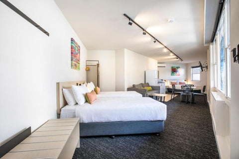 Nightcap at Glengala Hotel