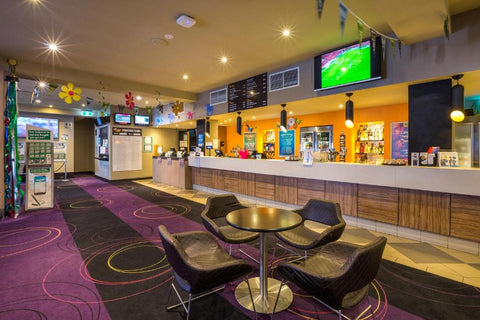 Nightcap at Glengala Hotel