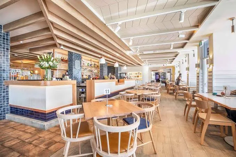 Nightcap at Hotel Victor