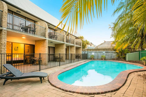 Nightcap at Kawana Waters Hotel