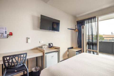 Nightcap at Manhattan Hotel