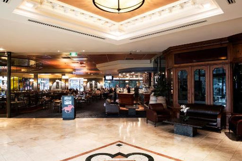 Nightcap at Matthew Flinders Hotel