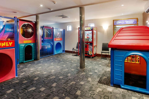 Nightcap at Playford Tavern