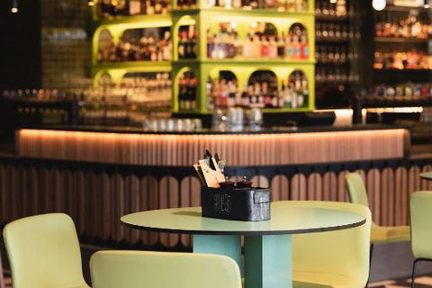 Nightelier Mitchelton (The Brook)