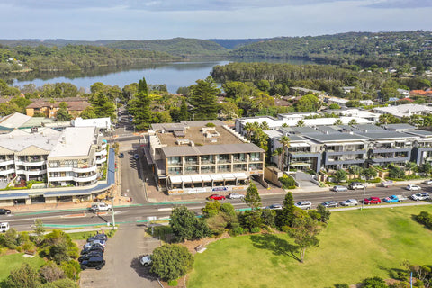 Nightelier Narrabeen (Narrabeen Sands Hotel)