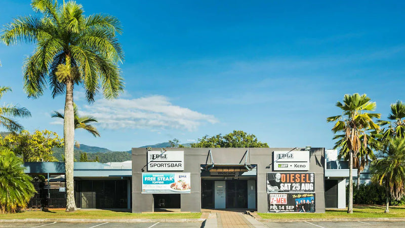 Nightcap at Edge Hill Tavern