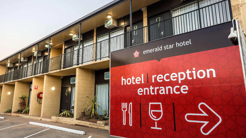 Nightcap at Emerald Star Hotel