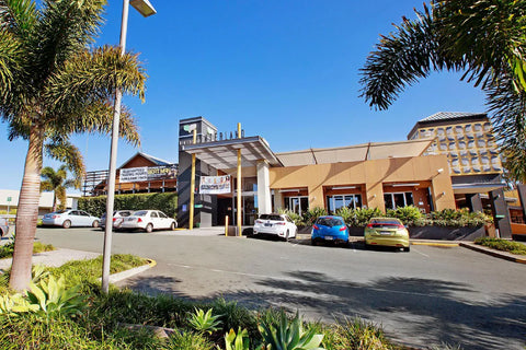 Nightcap at Hinterland Hotel