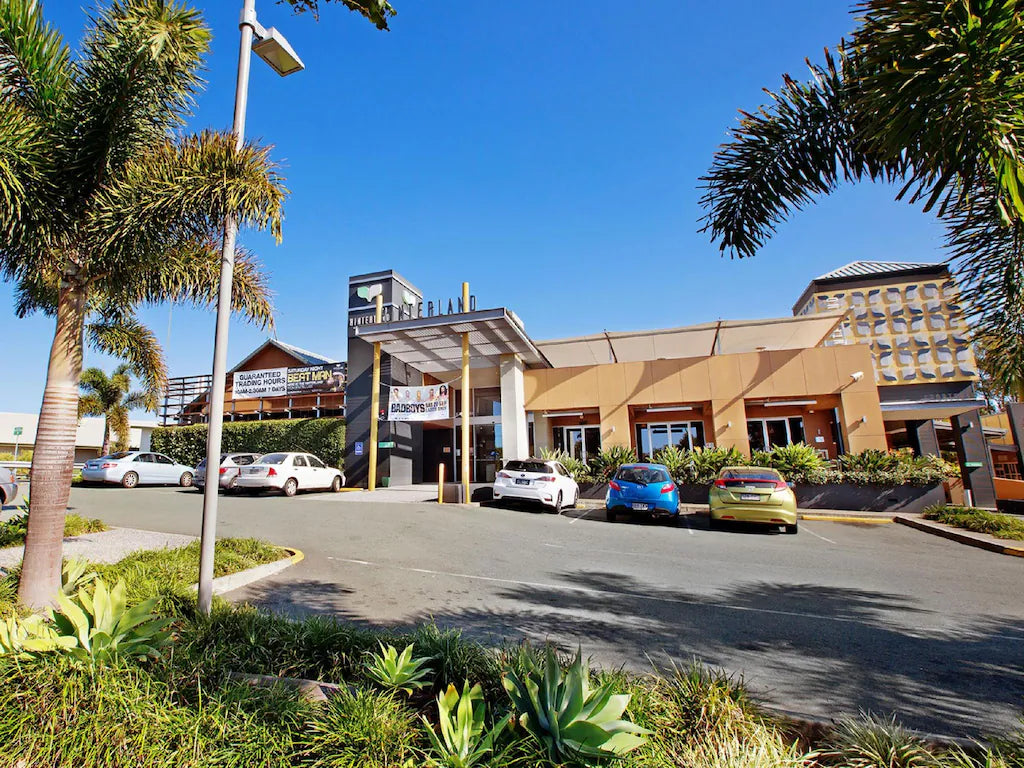 Nightcap at Hinterland Hotel