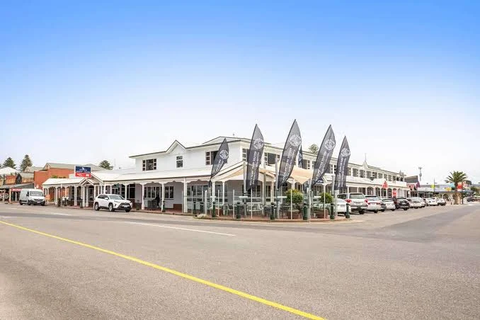 Nightcap at Hotel Victor