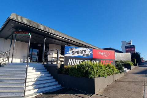 Nightcap at Hume Hotel