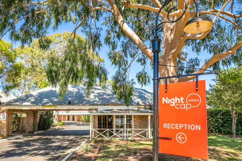 Nightcap at Macquarie Inn