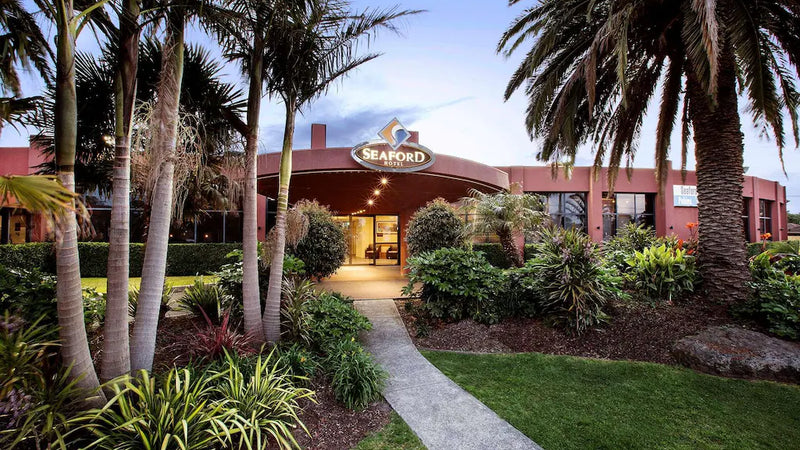 Nightcap at Seaford Hotel