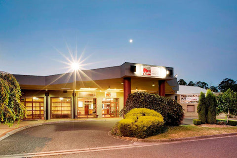 Nightcap at York on Lilydale
